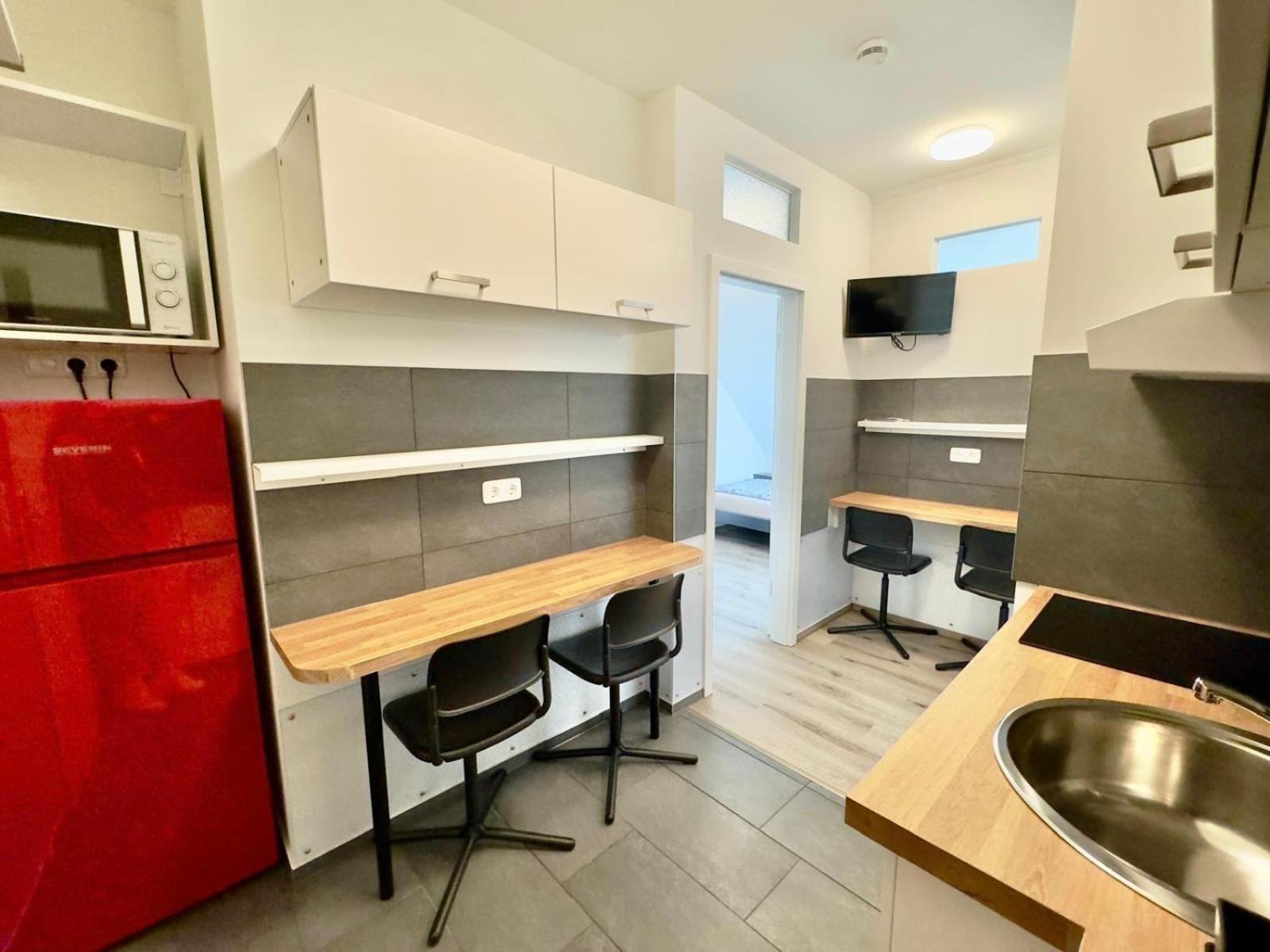 Berne Apartments ฮัมบูร์ก ภายนอก รูปภาพ